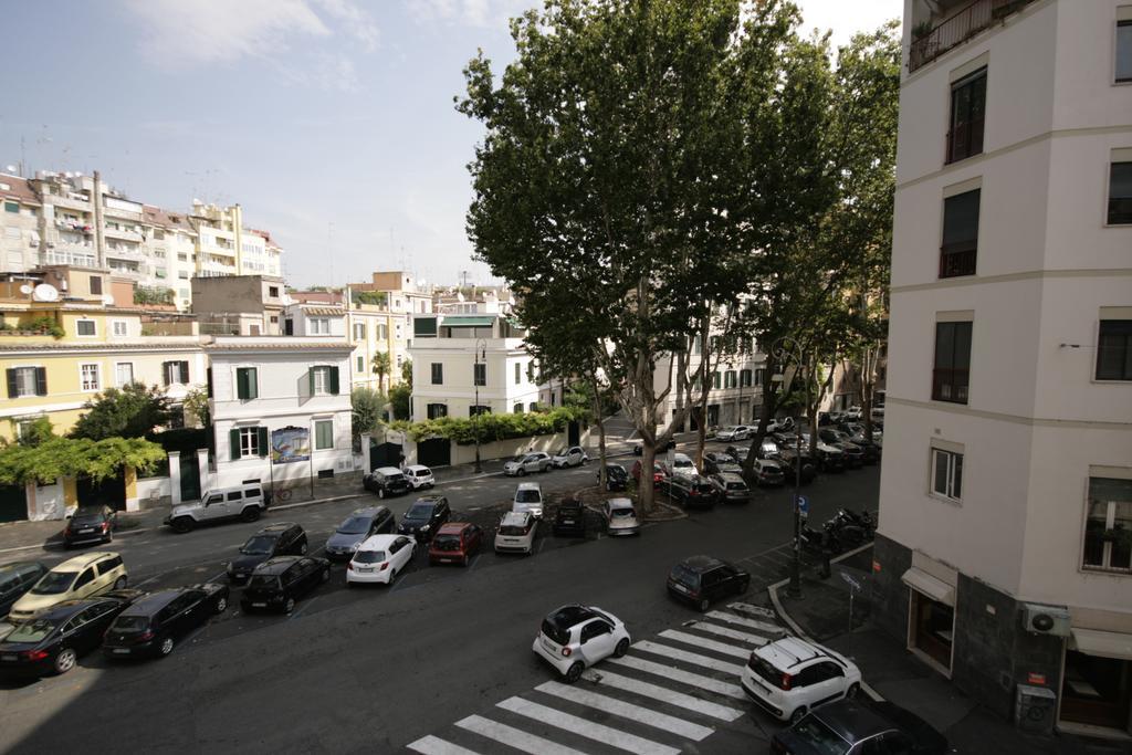 Sinfonia Sul Tevere Róma Kültér fotó